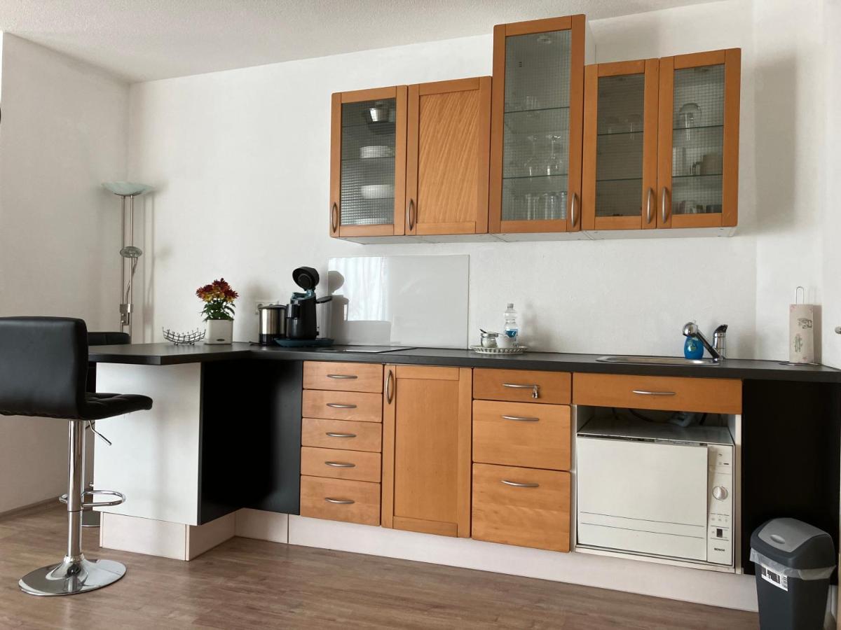 Helle & Ruhige Wohnung In Neu-Ulm Extérieur photo